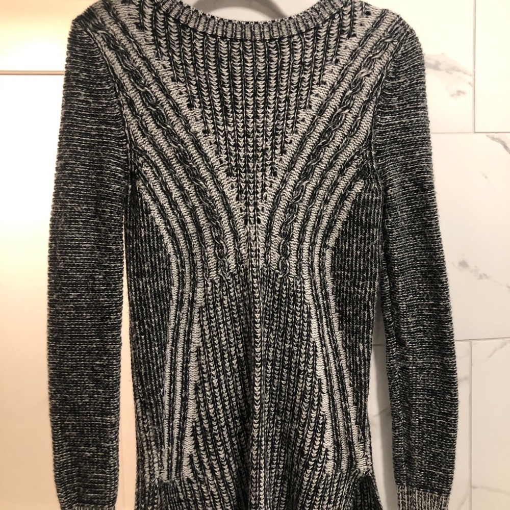 Mossimo Black Gray Knit Tunic Sweater XS